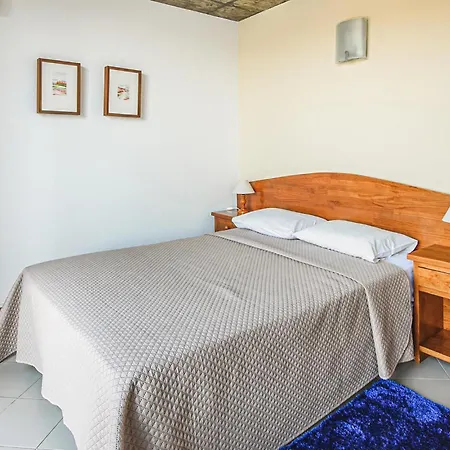 Apartmán Cozy In Freixo De Espada C With Kitchen *